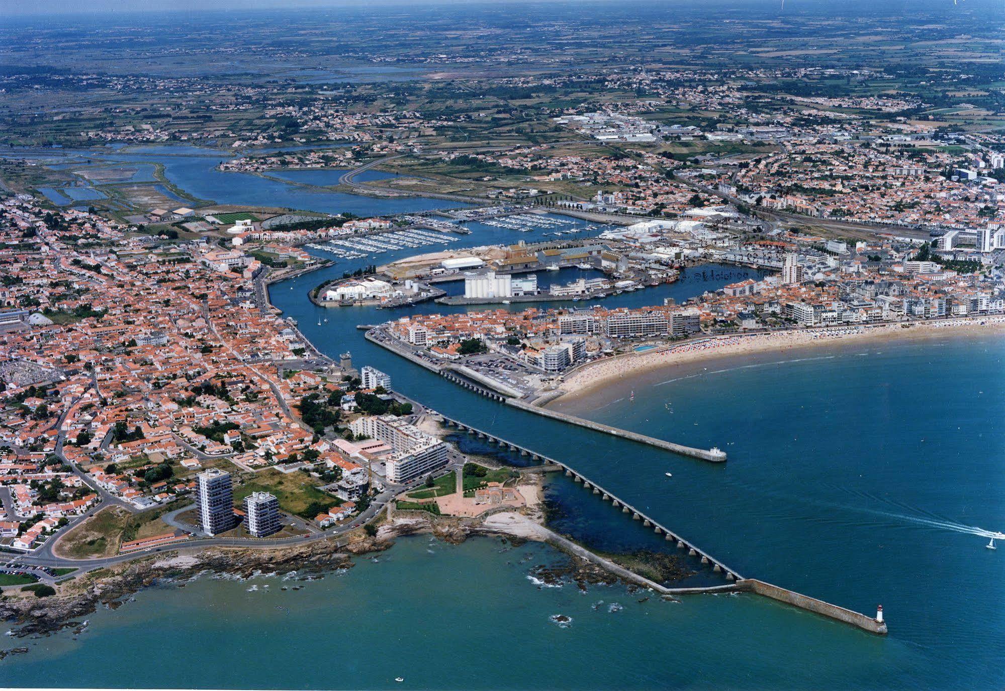 Vacanceole - Les Jardins De L'Amiraute Les Sables-dʼOlonne Exterior foto